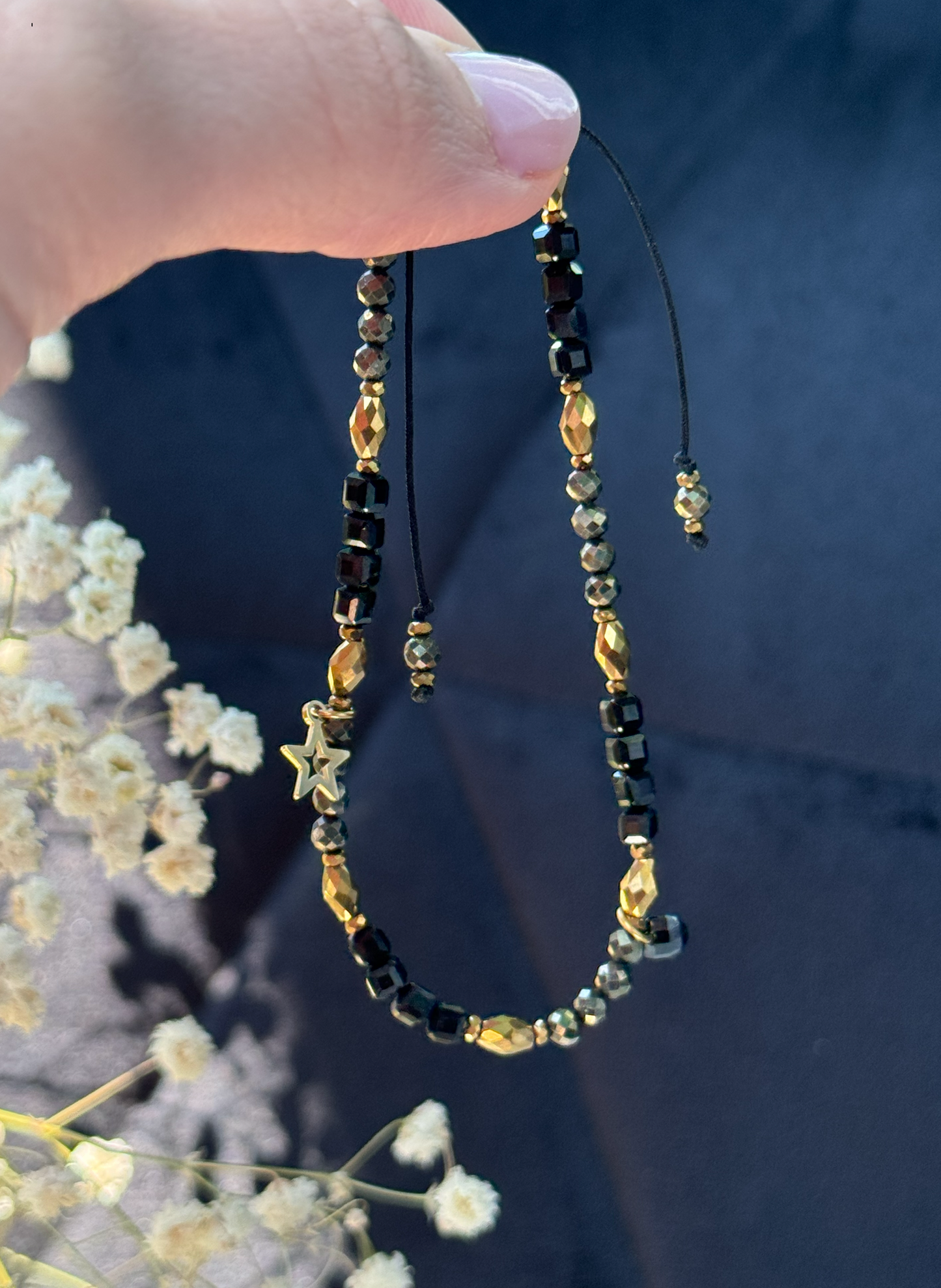 Piryt, spinel, hematyt